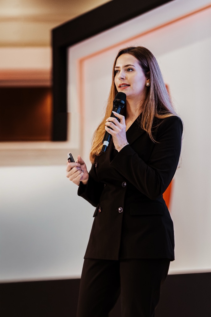 Mélissa Bobillier — COO Externalisée, Spécialiste RH, Suisse Romande